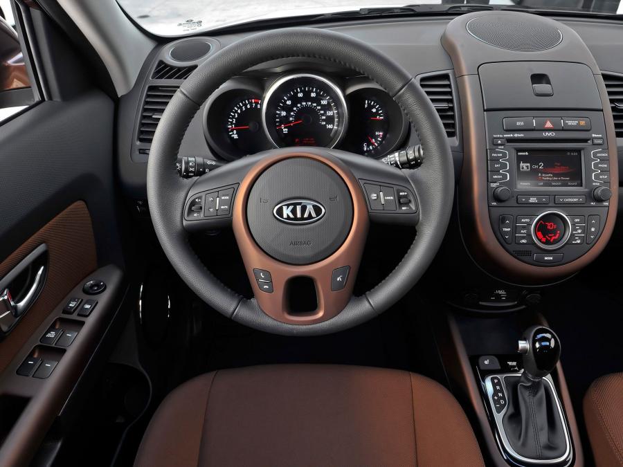  Kia Soul 2011 года  (US) (фото 3 из 44)